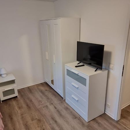 Gaestehaus-Ferienwohnung-Appartement Mit Terrasse - Naehe Kliniken/ Herzzentrum 巴特恩豪森 外观 照片