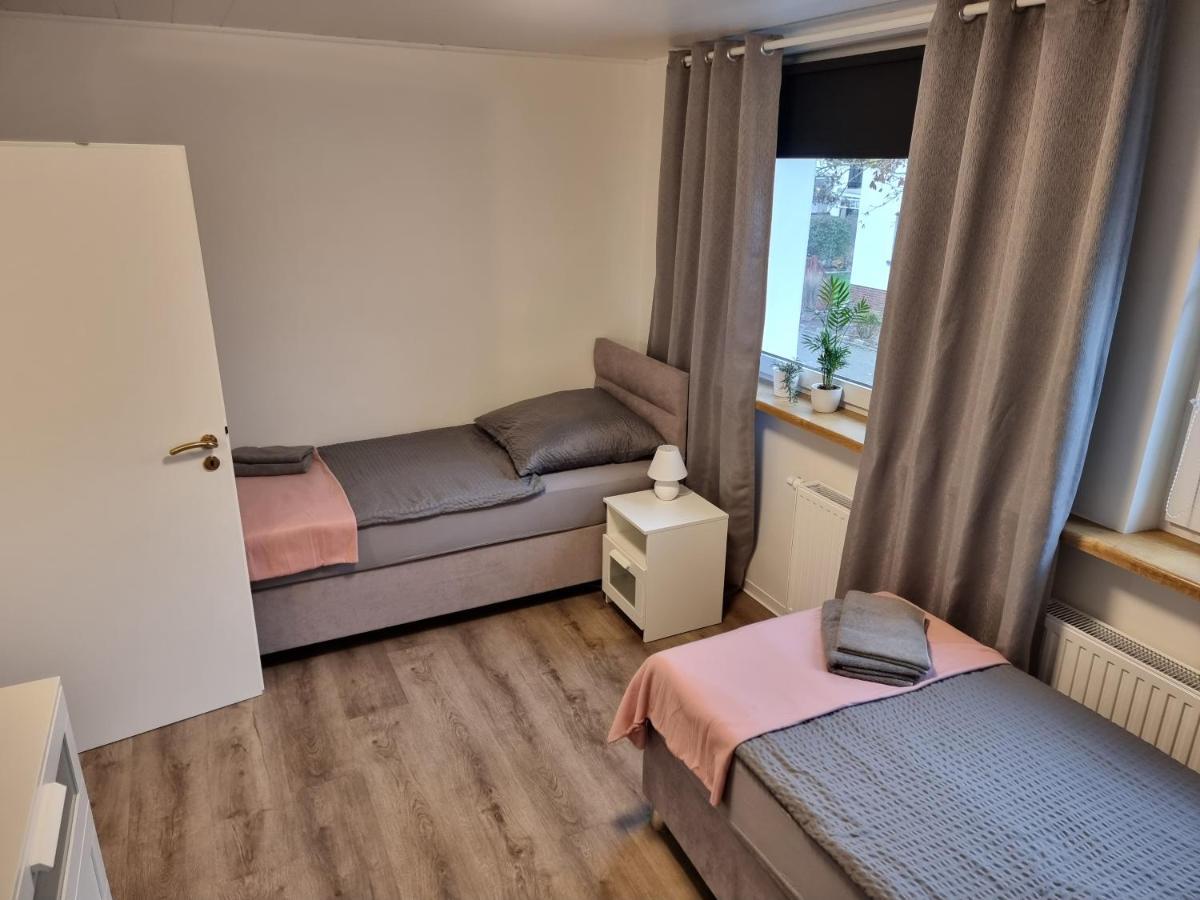 Gaestehaus-Ferienwohnung-Appartement Mit Terrasse - Naehe Kliniken/ Herzzentrum 巴特恩豪森 外观 照片